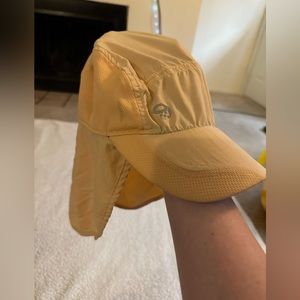 Mountain Hardware Sun Cap